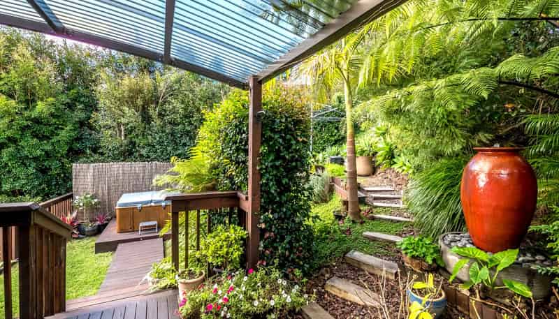 6 Puketiro Place, Paihia