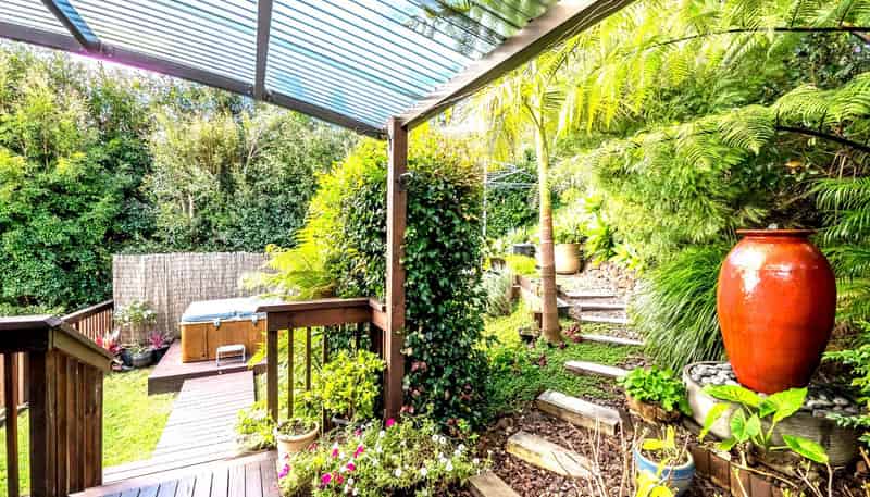 6 Puketiro Place, Paihia