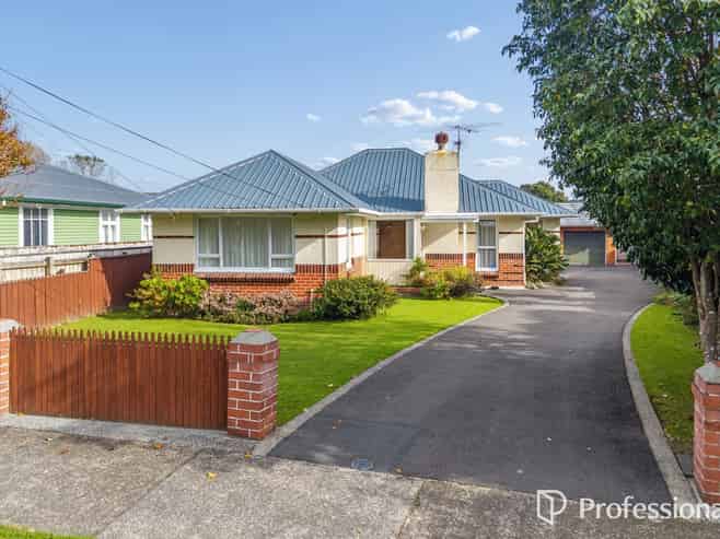 259 Riverside Drive, Waterloo