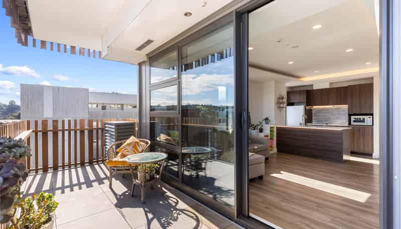 507/26 Library Lane, Albany