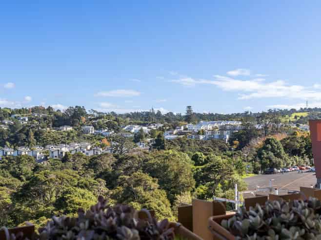 507/26 Library Lane, Albany