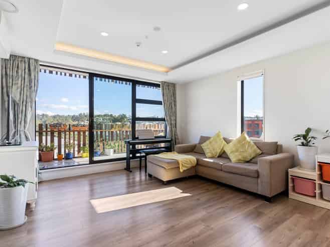 507/26 Library Lane, Albany
