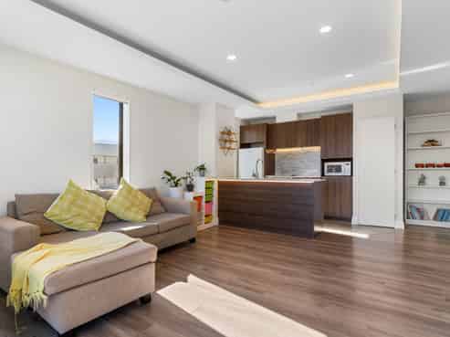 507/26 Library Lane, Albany