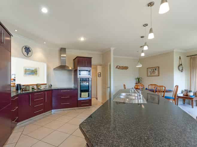 22 Heritage Crescent, RICHMOND