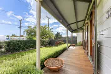 32 Dunstan Street, Otaki