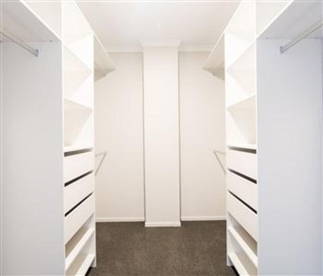 2A Makura Road, Long Bay - Mehr