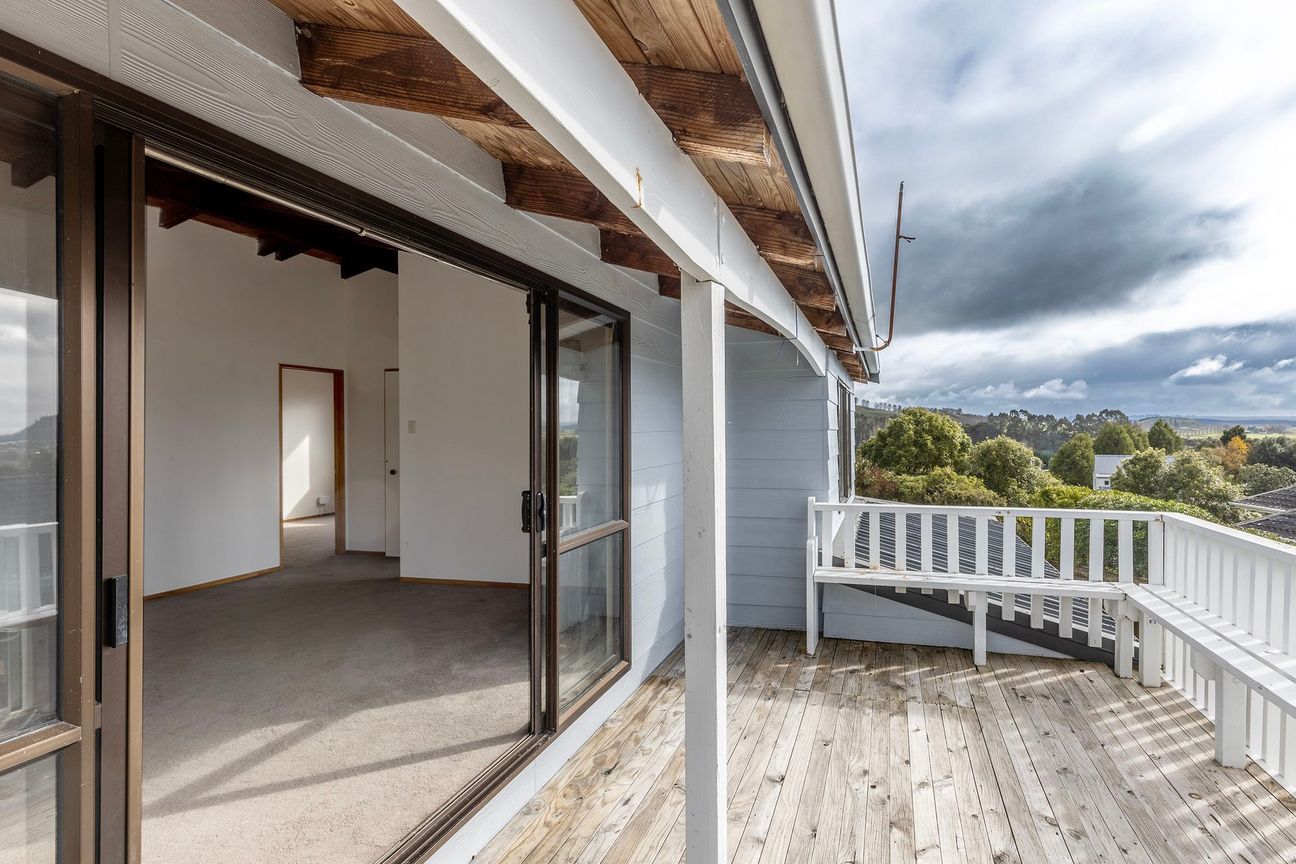 Lakeviews, Potential & Value! - Ansicht 5