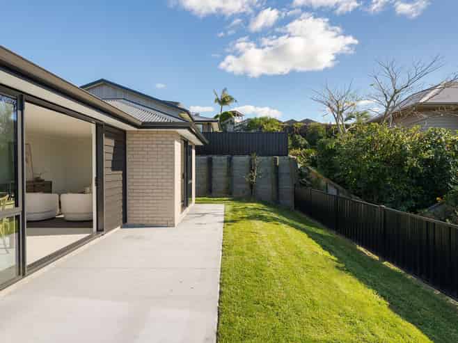 8 Christie Way, Bethlehem