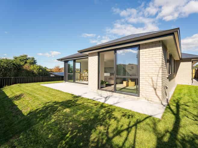 8 Christie Way, Bethlehem