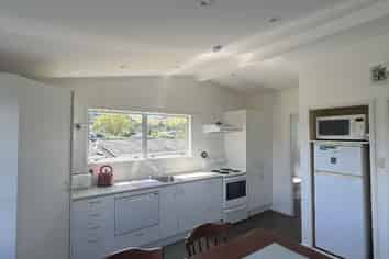 20 Hardy Place , Cooks Beach