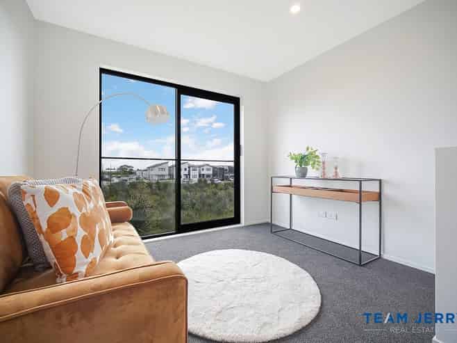 49 Whare Kauri Road, Takanini