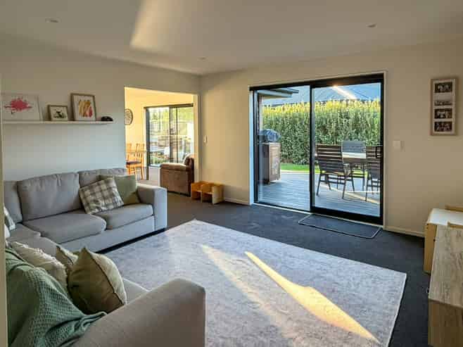 13 Sunline Avenue, Lincoln