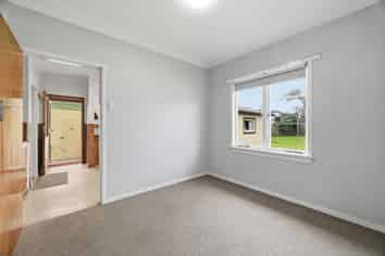25 Russell Road, Fairy Springs