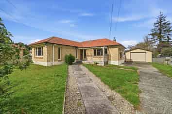 25 Russell Road, Fairy Springs