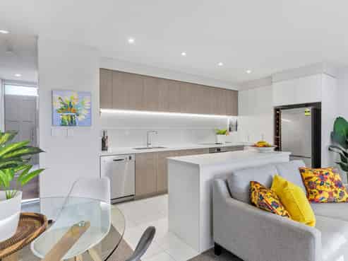 337 Millwater Parkway, Millwater