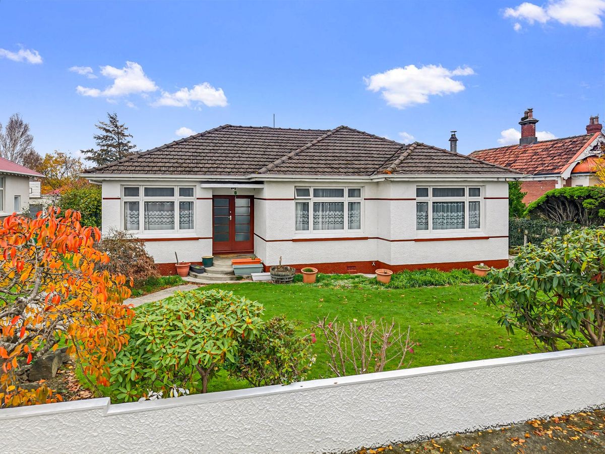 Classic Home In a Great Location, Gore