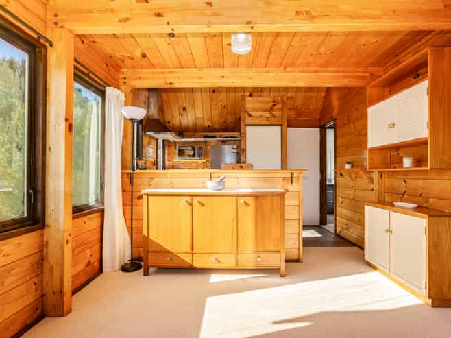 90 Discovery Drive, Whitby