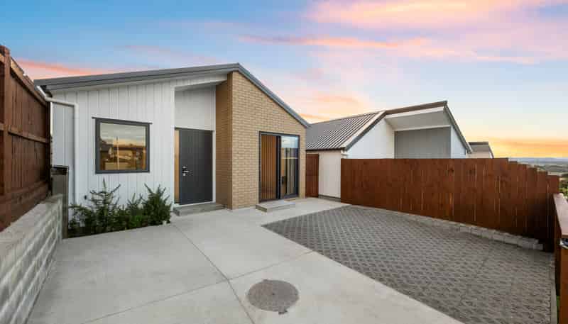 30 Morus Road, Massey