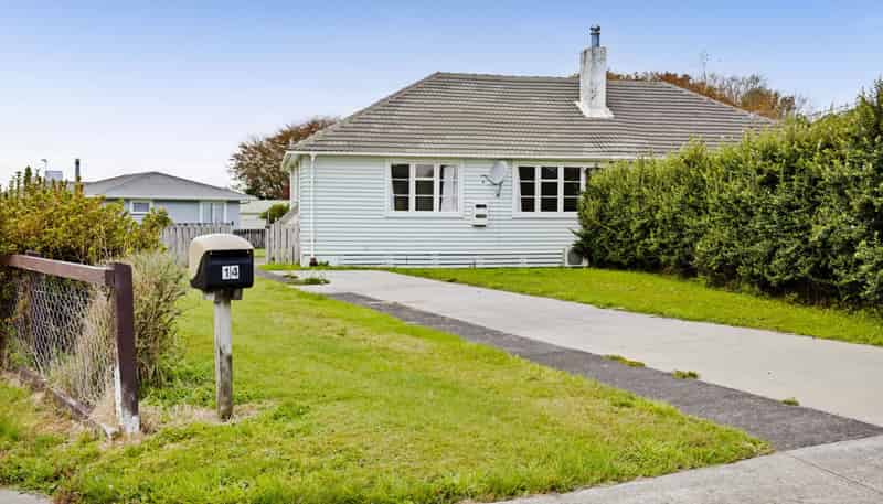 14 Essex Street, Stratford