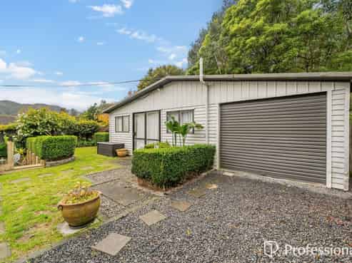 13 Sunny Grove, Wainuiomata