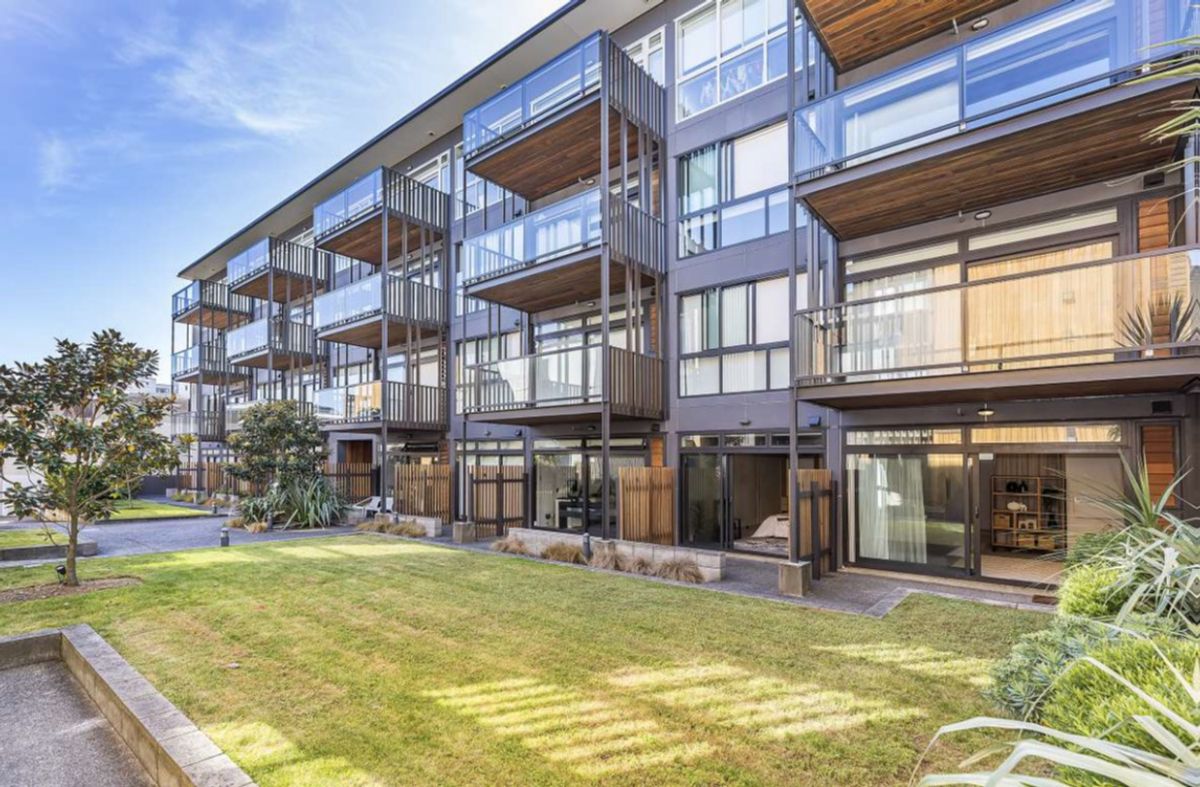 Welcome to apartment 304B in Vedado, Te Aro