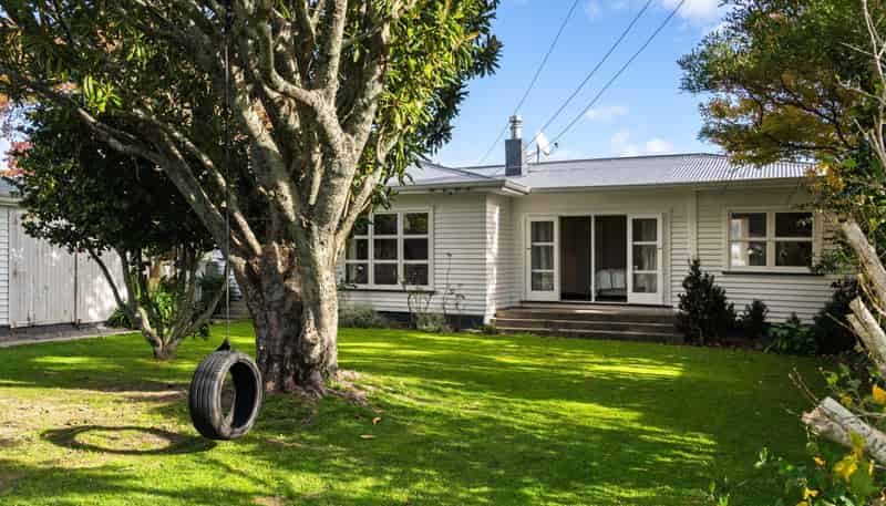 6 Vivian Street, Inner Kaiti