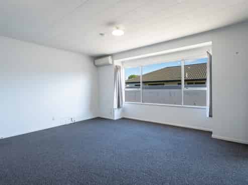 2/107 Parkers Road, Tahunanui