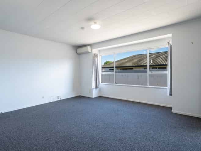 2/107 Parkers Road, Tahunanui