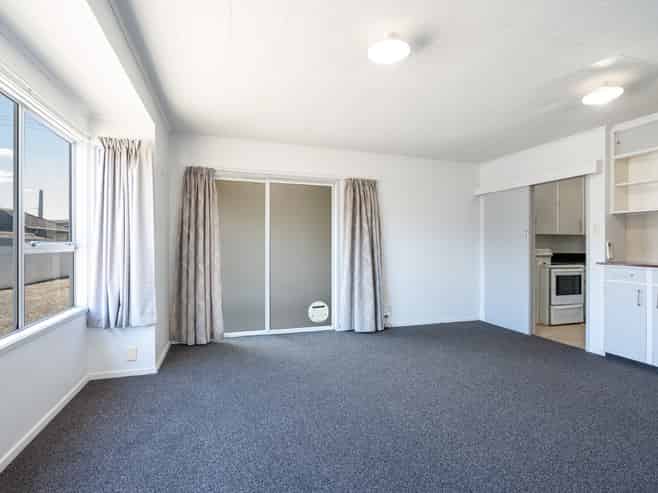 2/107 Parkers Road, Tahunanui