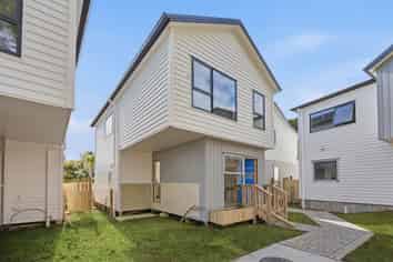 Lot 4/14 Vida Place, Howick