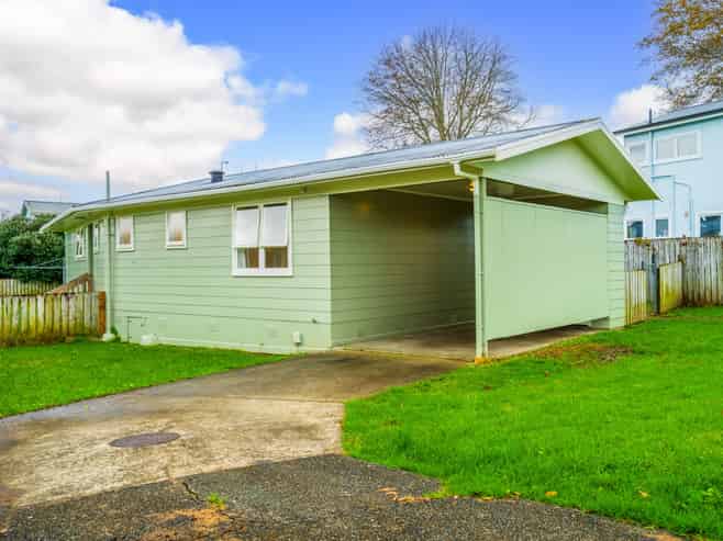 16 Raurimu Avenue, Onerahi