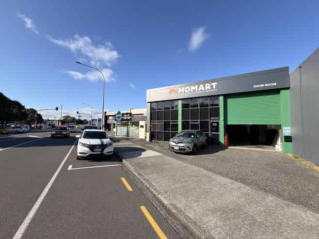 High Profile Warehouse Opportunity