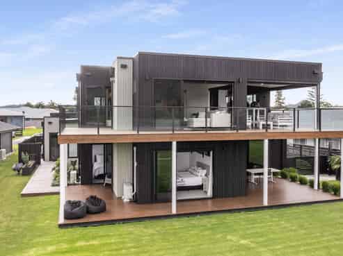 18 Admiral Drive, Cooks Beach