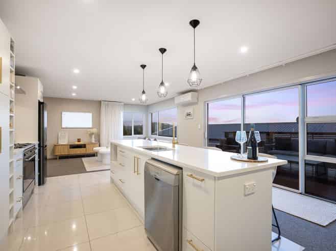48 Endeavour Drive, Whitby