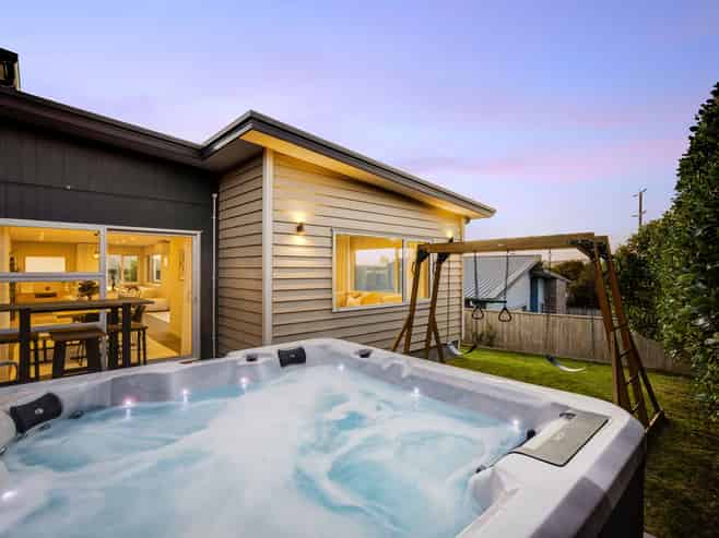 48 Endeavour Drive, Whitby