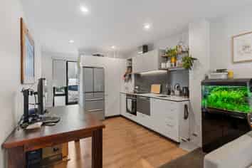 9/30 Frederick Street, Waltham