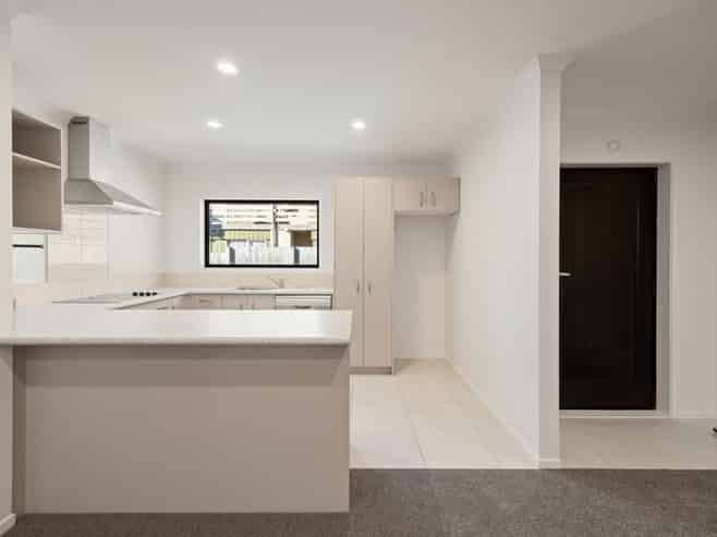 2/3 Manning Street, Hamilton Central