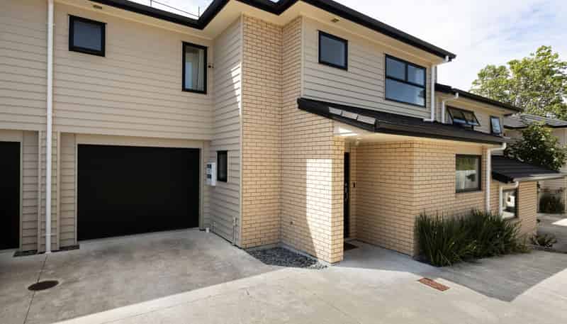 2/3 Manning Street, Hamilton Central