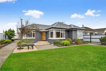 13 Cossar Street, Burwood