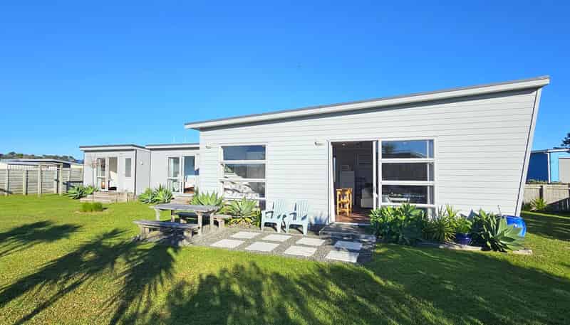  108 Mahoe Place, Matarangi