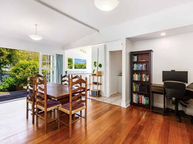 98 Campbell Street, Karori