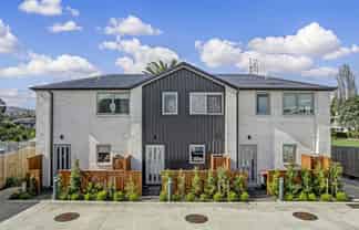 2/24 Kelwyn Road, Kelston