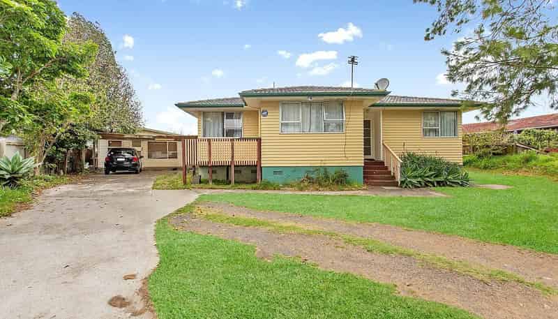 28 Zelda Avenue, Clover Park