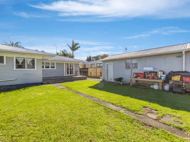 66 Mckenzie Road, Mangere Bridge