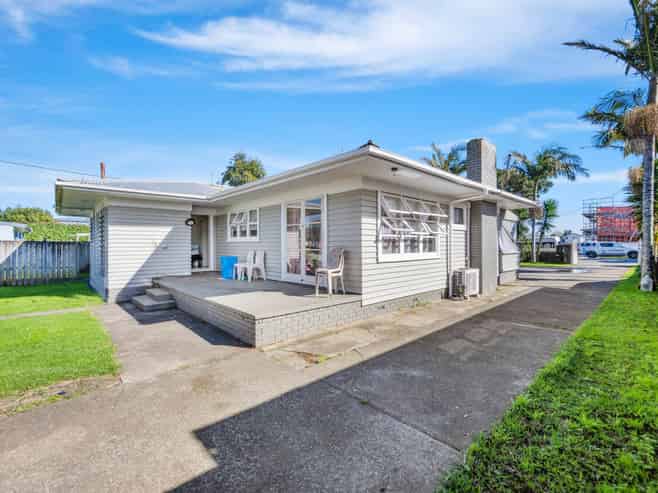 66 Mckenzie Road, Mangere Bridge