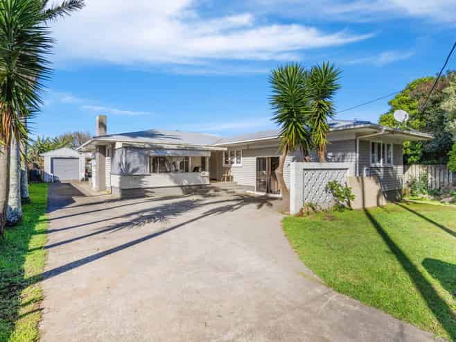 66 Mckenzie Road, Mangere Bridge