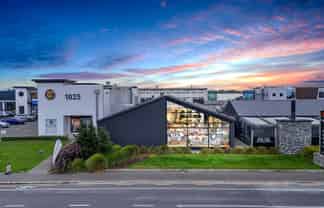 Ferrymead’s Premier Retail & Showroom Opportunity