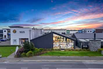 Ferrymead’s Premier Retail & Showroom Opportunity