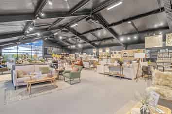 Ferrymead’s Premier Retail & Showroom Opportunity