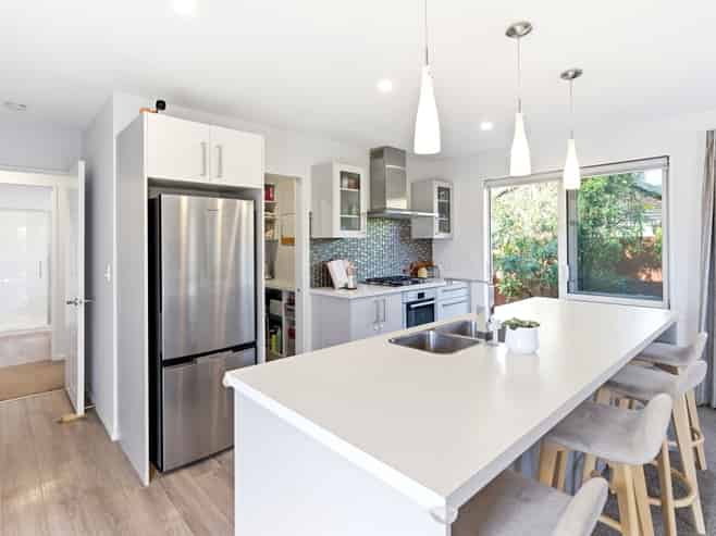 24 Glenconnor Place, Burwood